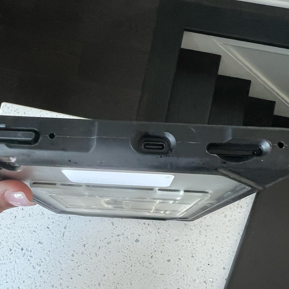 Tablets (2) - Picture 4 of 15